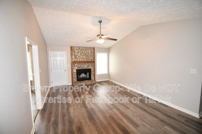 Photo - 6313 Applewhite Rd