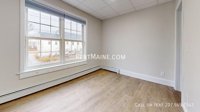 Photo - 109 Main Rd N Unit B