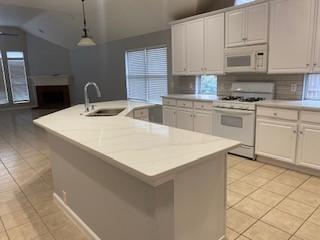 Photo - 4000 Double Oak Dr