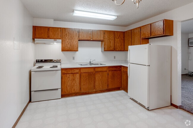 2HAB, 1BA - 759 ft²