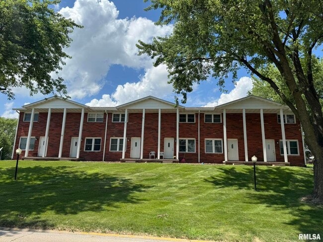 Photo - 18 Parkview Dr