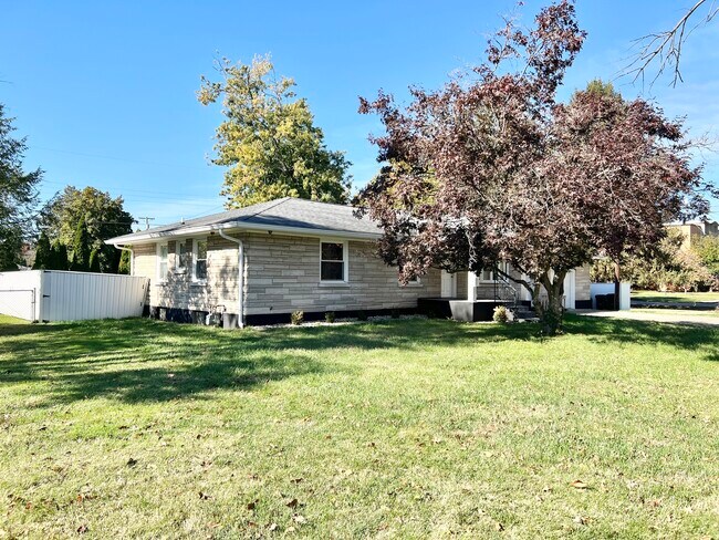 Photo - 524 Breckenridge Ln