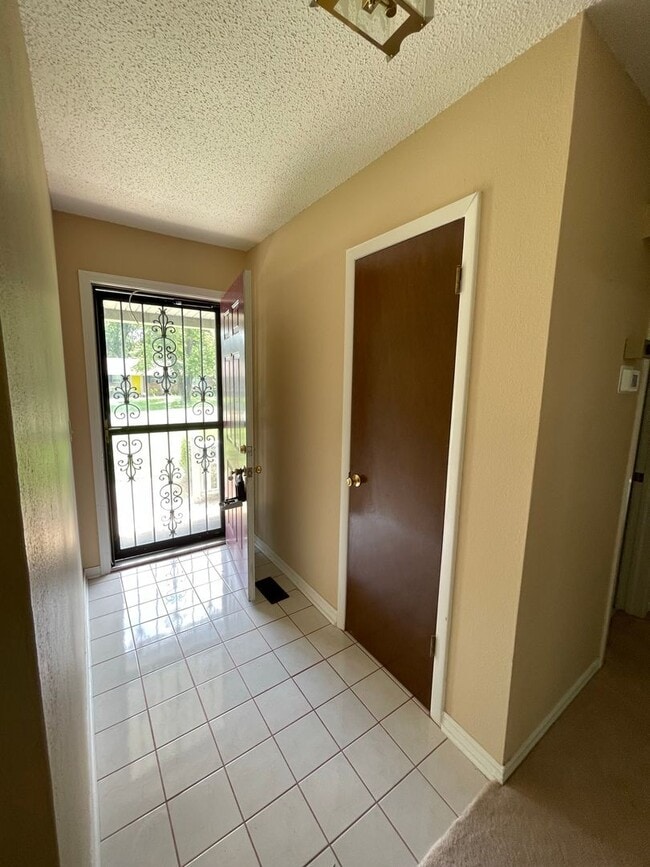 Photo - Charming Rental in Broken Arrow 3BD 2BA 2 ...