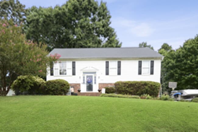 Building Photo - 6819 Salem Quarter Rd