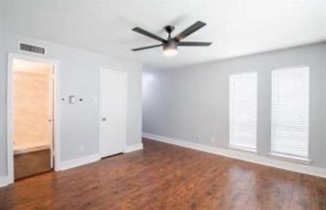 Photo - 5808 Sandhurst Ln Unit A