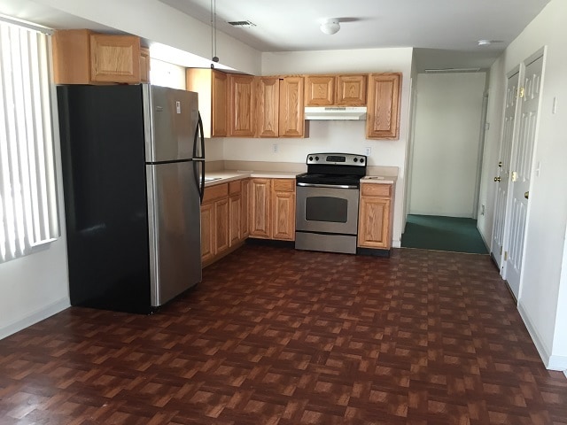 Building Photo - 1 Sheridan Dr Unit 1