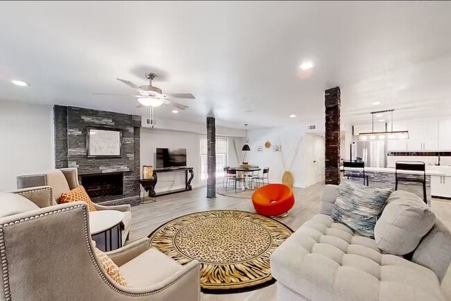 Photo - 6325 Riverview Way Unit A