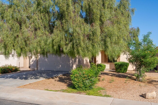 Photo - 15224 W Desert Hills Dr