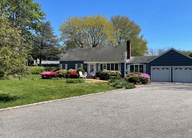 Photo - 34 Little Neck Rd