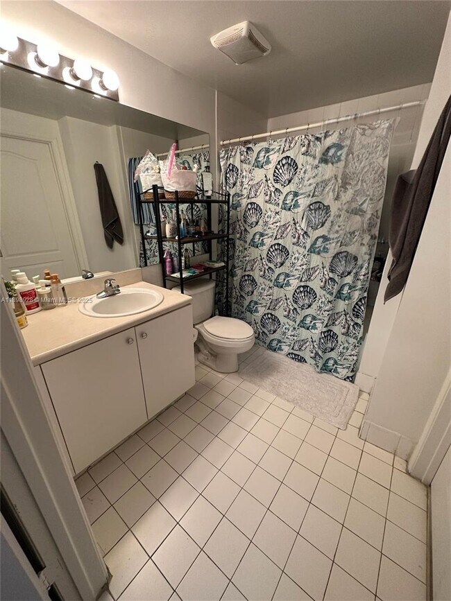 Photo - 5077 NW 7th St Unidad 514