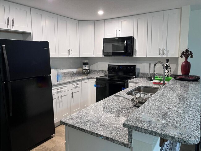 Photo - 1147 E McDonald Ave Unit 201