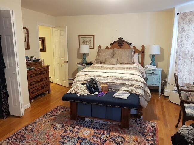 Photo - 9 Leverett St Unit 2