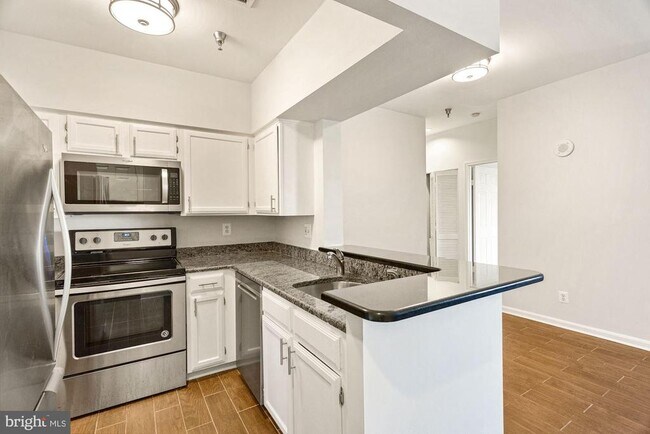 Photo - 2400 Clarendon Blvd Apartment Unit PH01