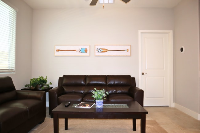 Photo - 1928 Ballard Bay Pl Unidad #2