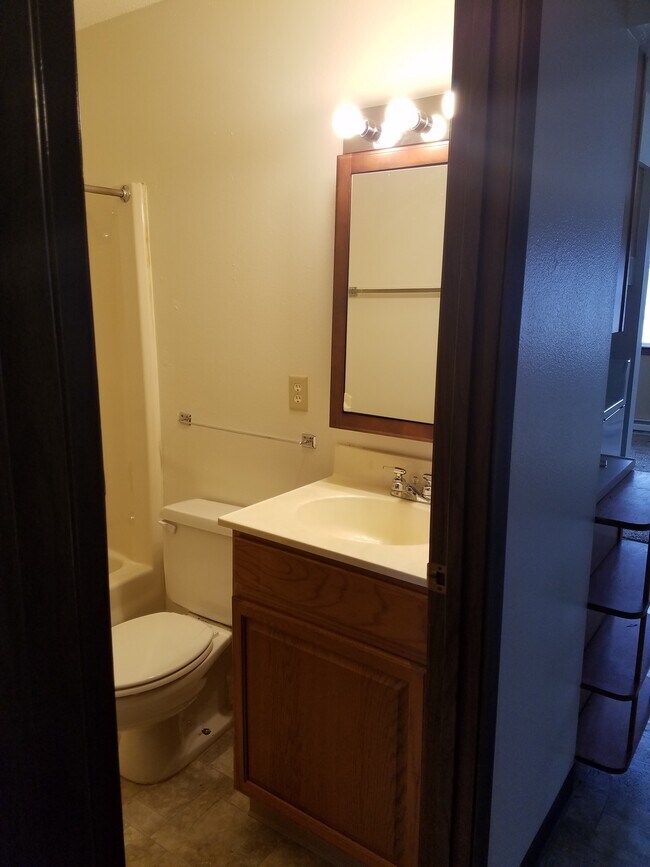 Photo - Brookside West Apartments