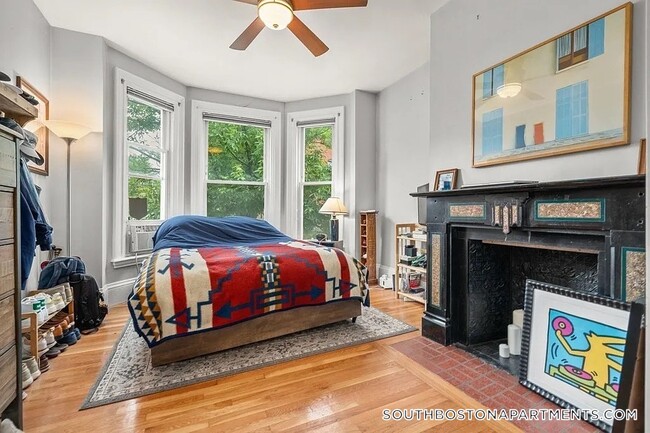 Photo - 271 K St Unit 1