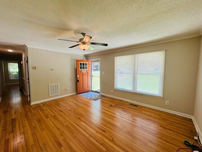 Photo - Remodeled ranch with fenced in yard!