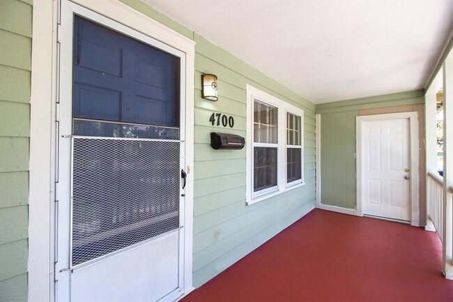 Photo - 4700 Evans Ave