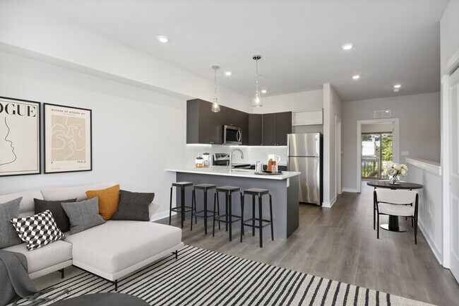 Photo - 1336 S Harmony Street