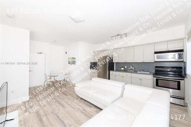 Photo - 820 Euclid Ave