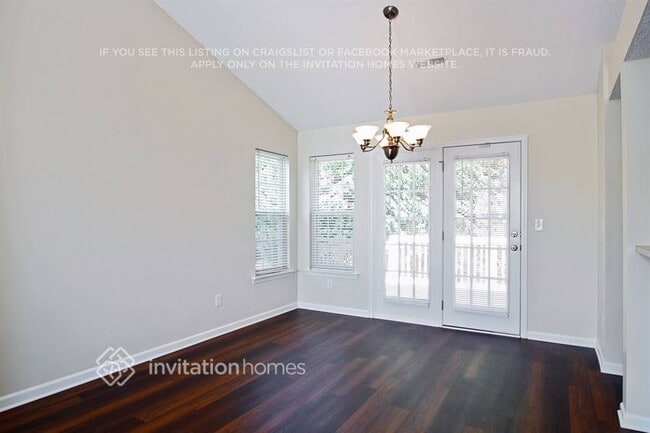Photo - 5743 Heron Point Pl SW