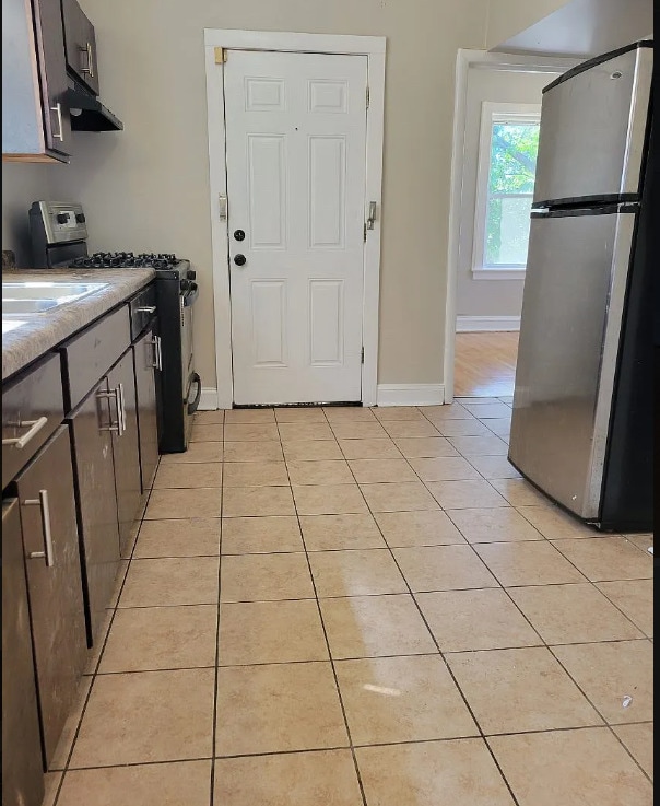 Photo - 7806 S Winchester Ave Unit 3