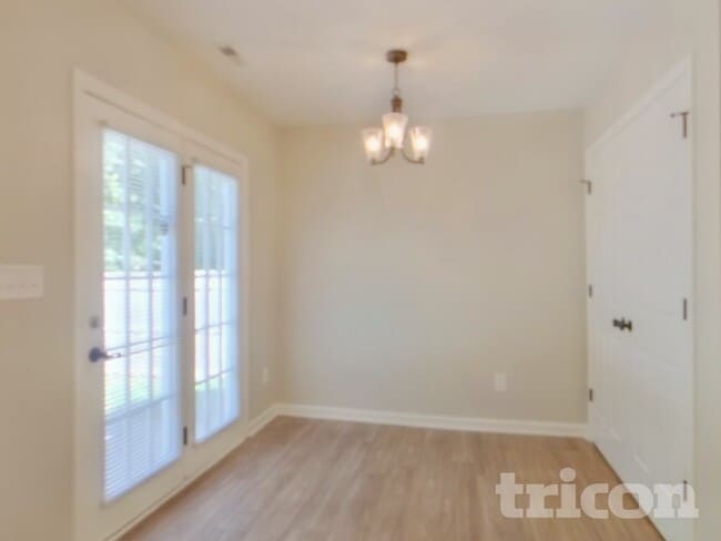 Photo - 5424 Henderson Oaks Dr