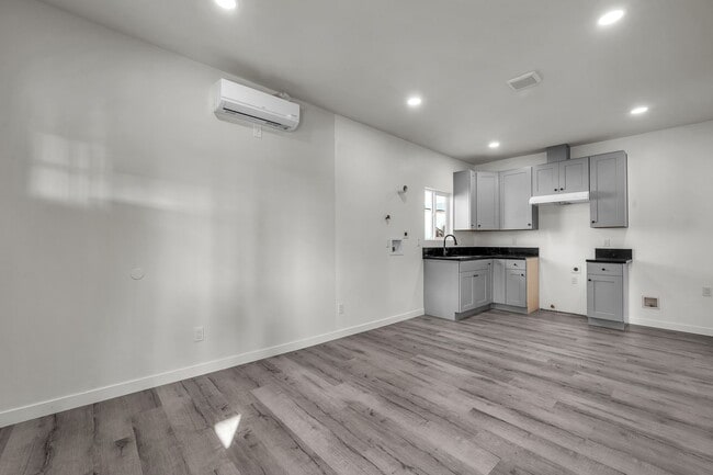 Photo - 5842-5840 Denver Ave Unit 5842 Denver Ave