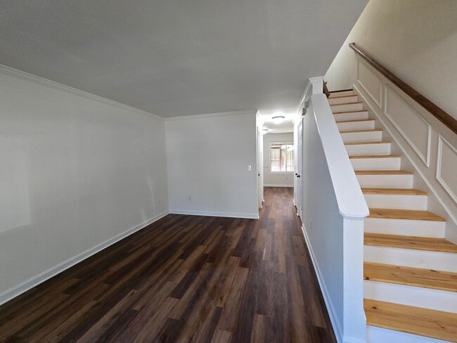 Photo - 1915 Tropicana Rd