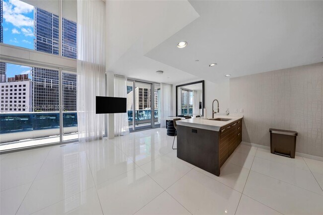 Photo - 200 Biscayne Blvd Way Unit 503