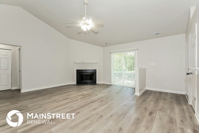 Photo - 2 Pipers Glen Ct