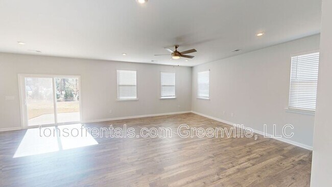 Photo - 1109 Maridian St
