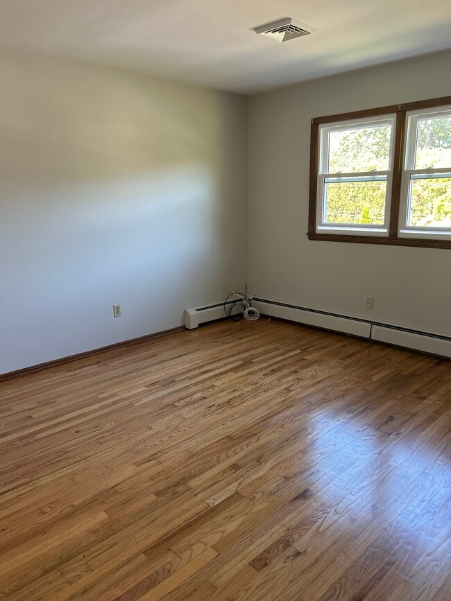 Photo - 52 Gadsen Ct