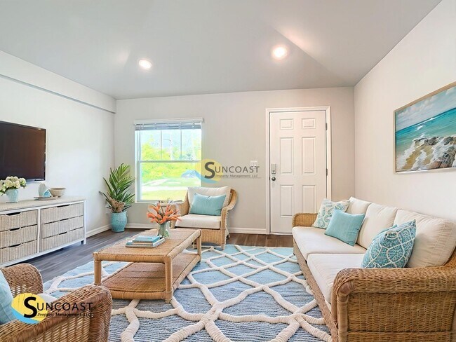 Photo - 16262 Tanglewood Ave