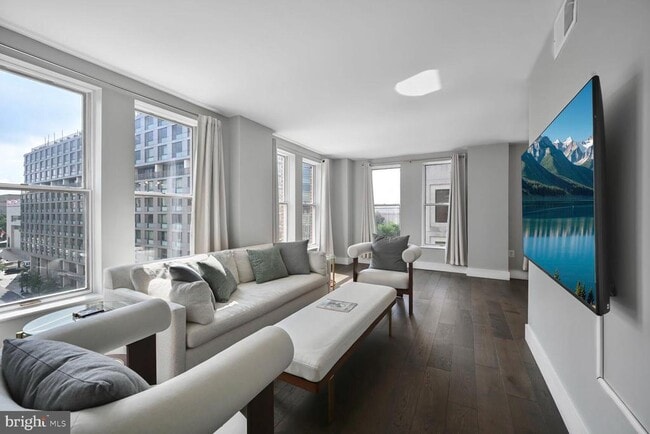 Photo - 601 Pennsylvania Avenue NW Apartment Unit 610