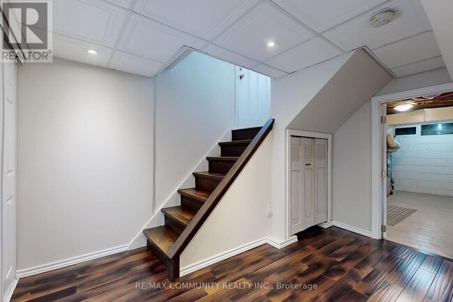 Photo - 143 Hiscock Blvd