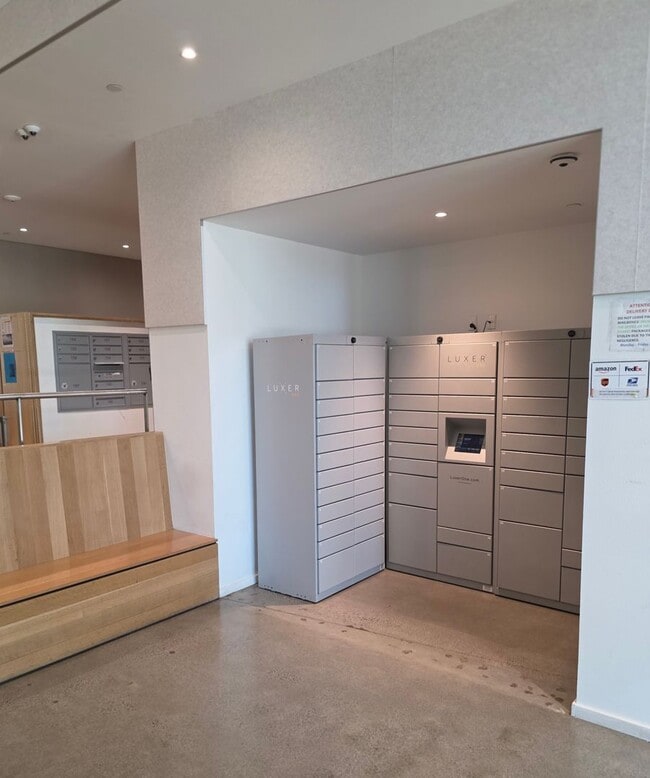 Photo - Louisa Flowers apartments