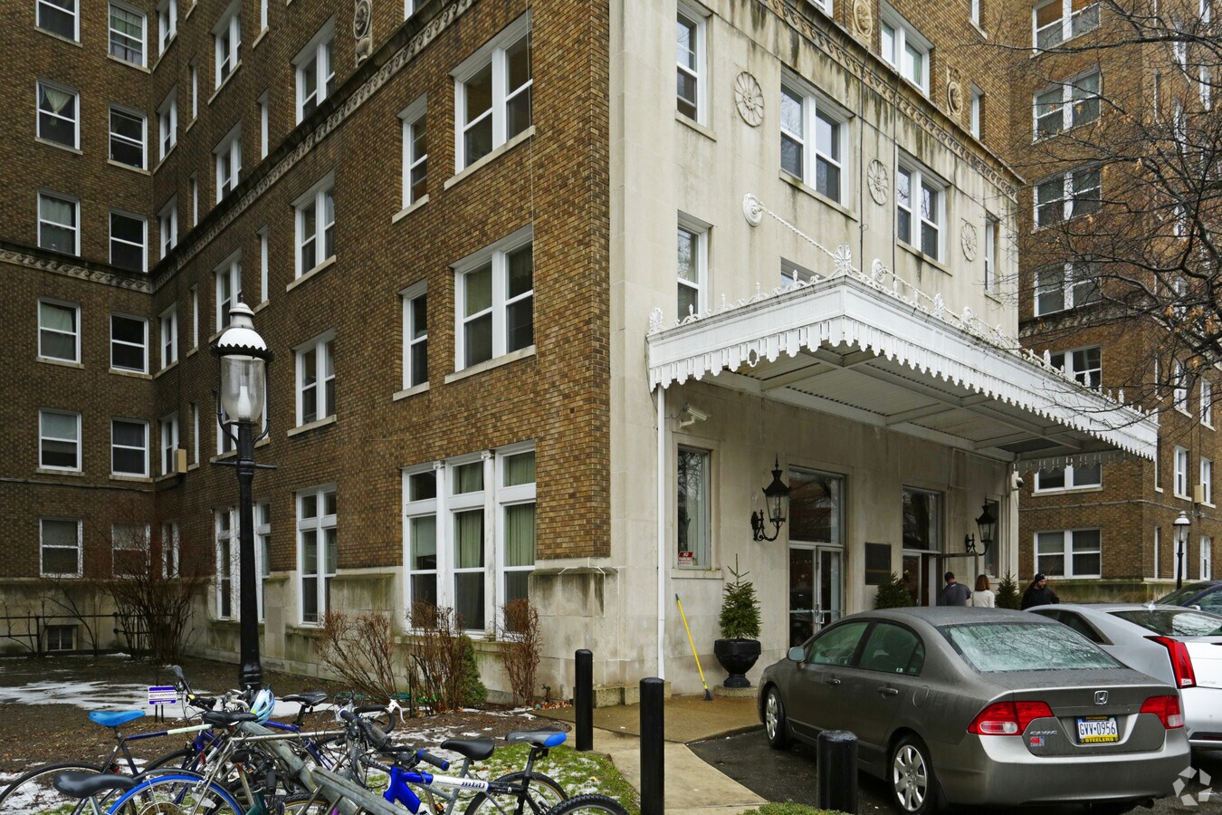 Cathedral Mansions - Cathedral Mansions