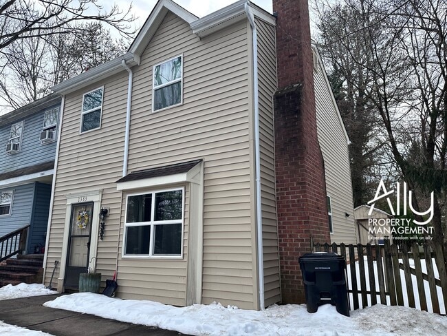 Building Photo - 2383 Austin Dr