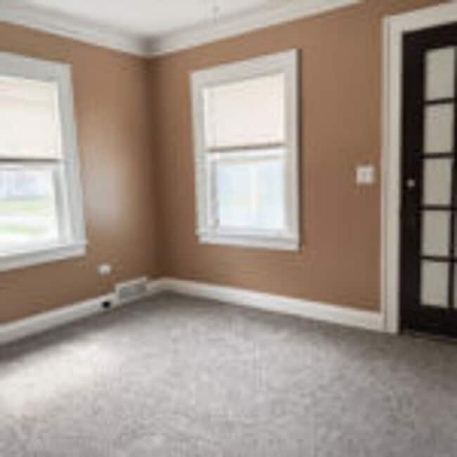 Photo - 402 N 38th Ave W Unit 1