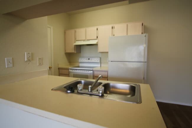 Photo - The Preserve @ Temple Terrace - 1 bed/1 bath, 3rd floor condo Half off 1st FULL month's rent! Unit 304