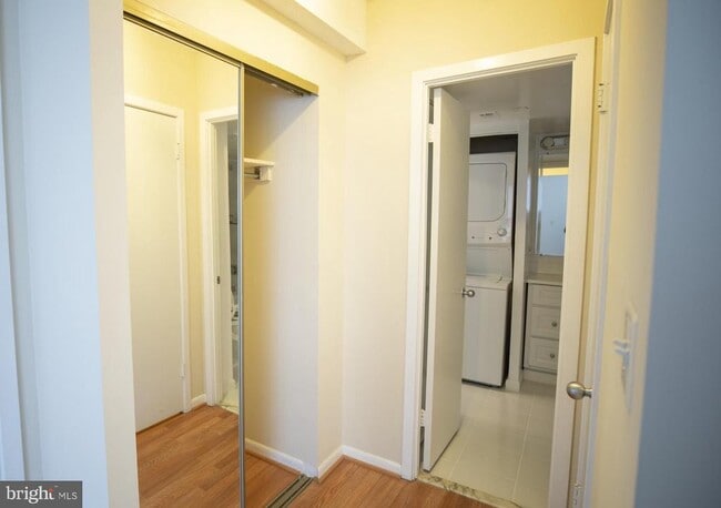 Photo - 5505 Seminary Rd Unit 1418N