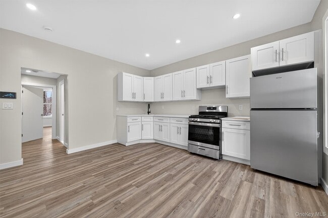 Photo - 303 Main St Unit 1