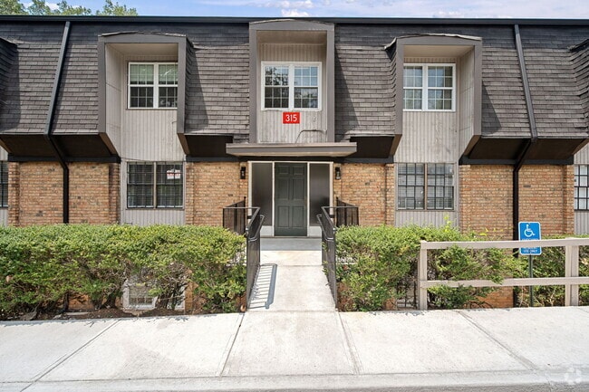 Building Photo - 315 Winding River Dr Rental