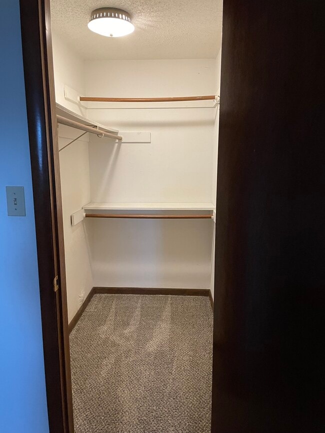 Photo - 6335 Robinson Rd Unidad N.A.