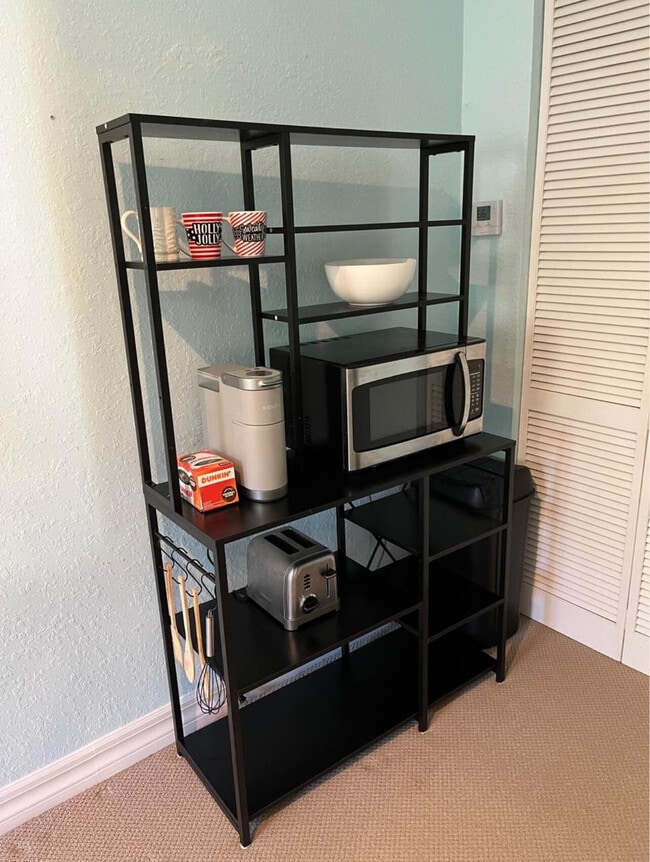 Photo - 138 Lismore Ln