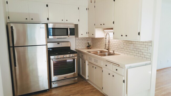 Photo - 1269 7th St W Unit 1267 Apt 1