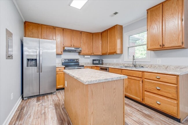 Photo - 113 Village Trail Dr