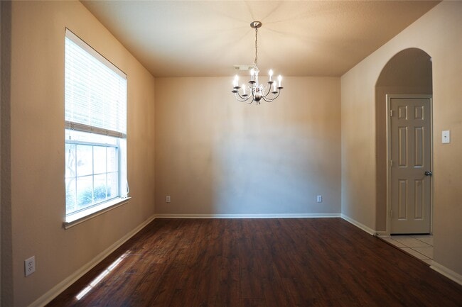 Photo - 5102 Heatherdawn Ct