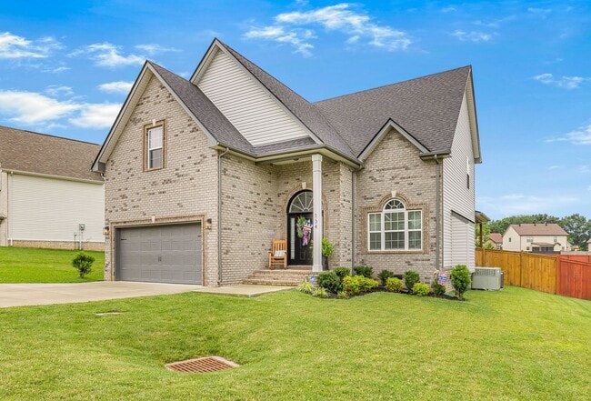 Photo - Pet Friendly Four Bedroom!